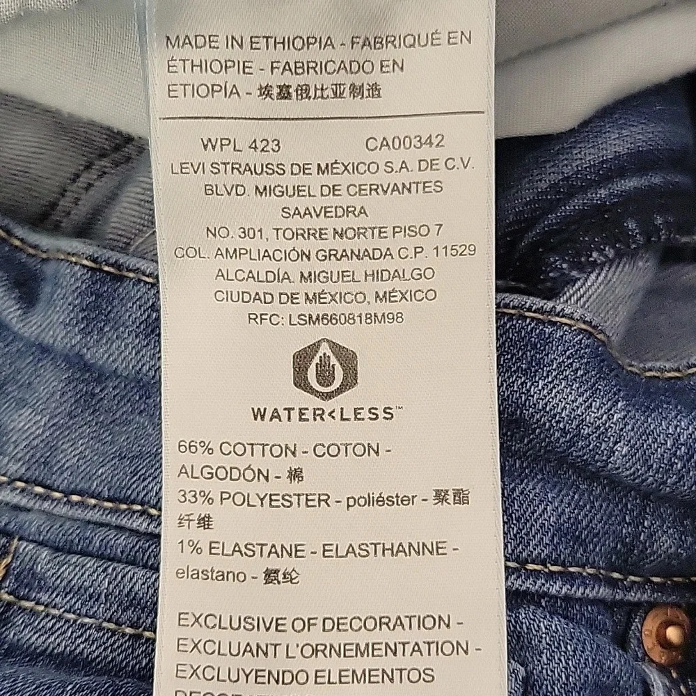 Signature by Levi Strauss Bermuda Shorts - Picture 5 of 6